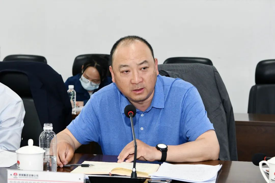 陕钢集团在龙钢公司召开5月份大宗原燃料计划会
