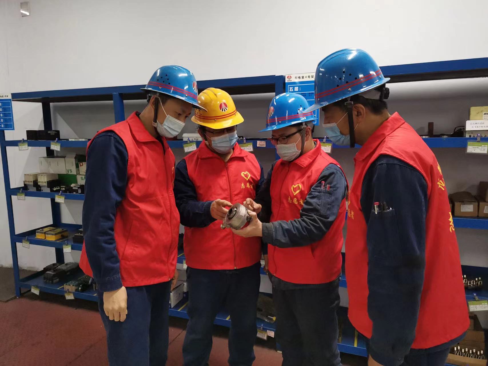 龙钢公司团委荣获全国钢铁行业“五四红旗团委（标兵）