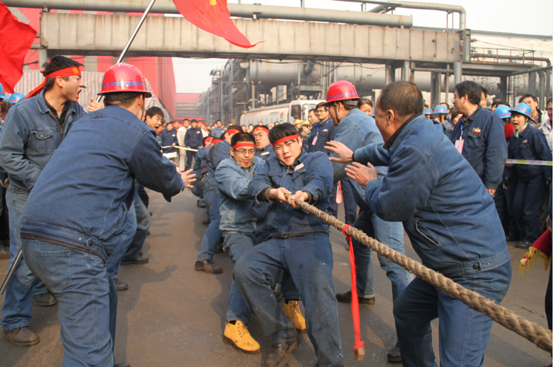 龙钢公司各单位以多种形式喜迎元旦佳节助力生产经营