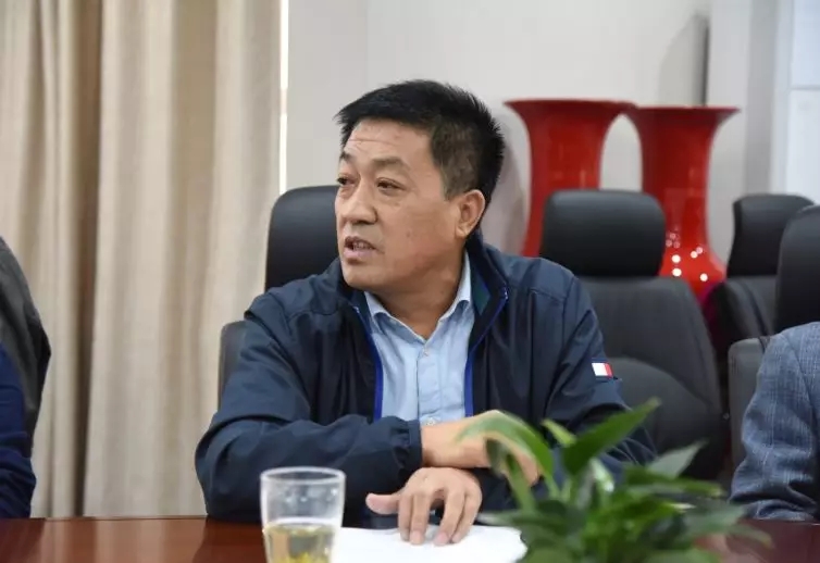 压紧压实管党治党主体责任 推动全面从严治党向纵深发展 压紧压实管党治党主体责任 推动全面从严治党向纵深发展