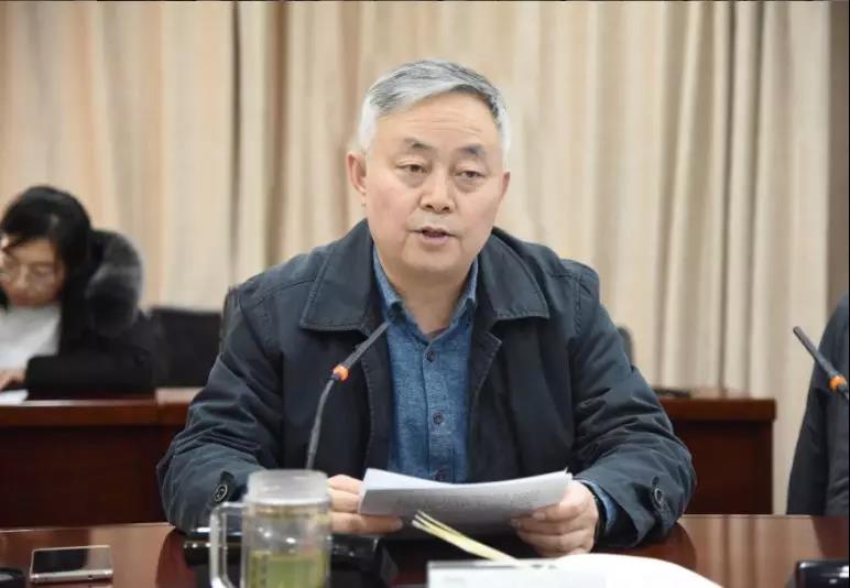 万博集团“讲政治、敢担当、改作风”专题教育全面启动 万博集团“讲政治、敢担当、改作风”专题教育全面启动