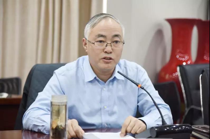 万博集团“讲政治、敢担当、改作风”专题教育全面启动 万博集团“讲政治、敢担当、改作风”专题教育全面启动