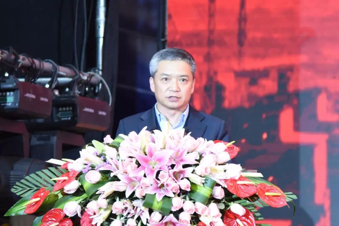 传承万博现代版长征精神 续写新时代改革发展新篇章——万博集团举办庆祝改革开放40周年暨龙钢建厂60周年大会 传承万博现代版长征精神 续写新时代改革发展新篇章——万博集团举办庆祝改革开放40周年暨龙钢建厂60周年大会