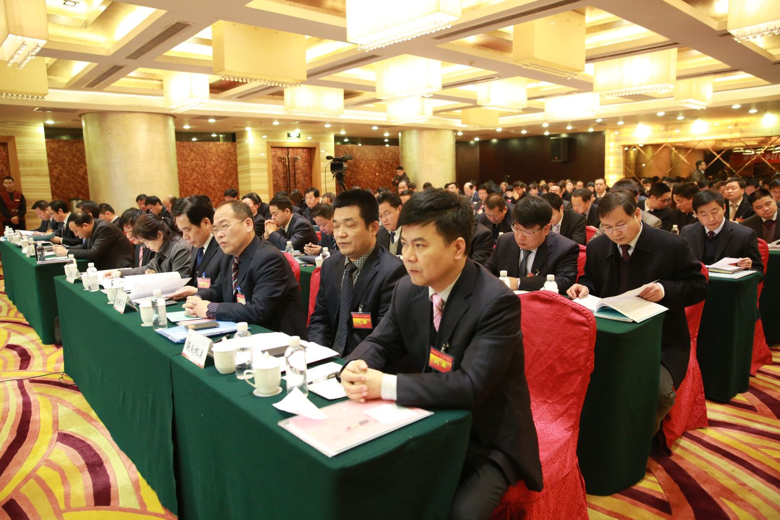 陕钢集团召开首届四次职工代表大会暨2015年工作会