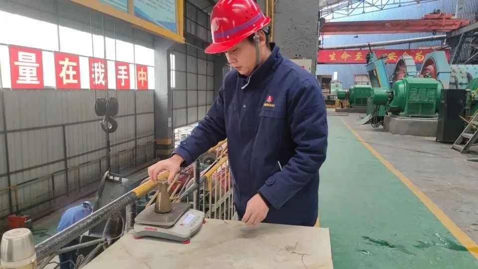 龙钢集团大西沟矿业公司自产矿完成月度任务目标 龙钢集团大西沟矿业公司自产矿完成月度任务目标