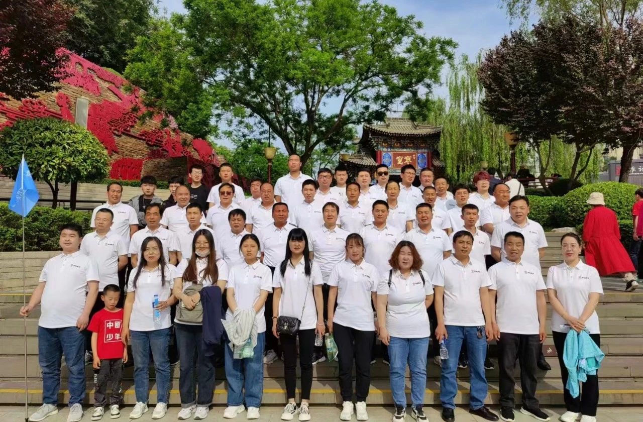览盛景心旷神怡 访旧地震撼人心 览盛景心旷神怡 访旧地震撼人心