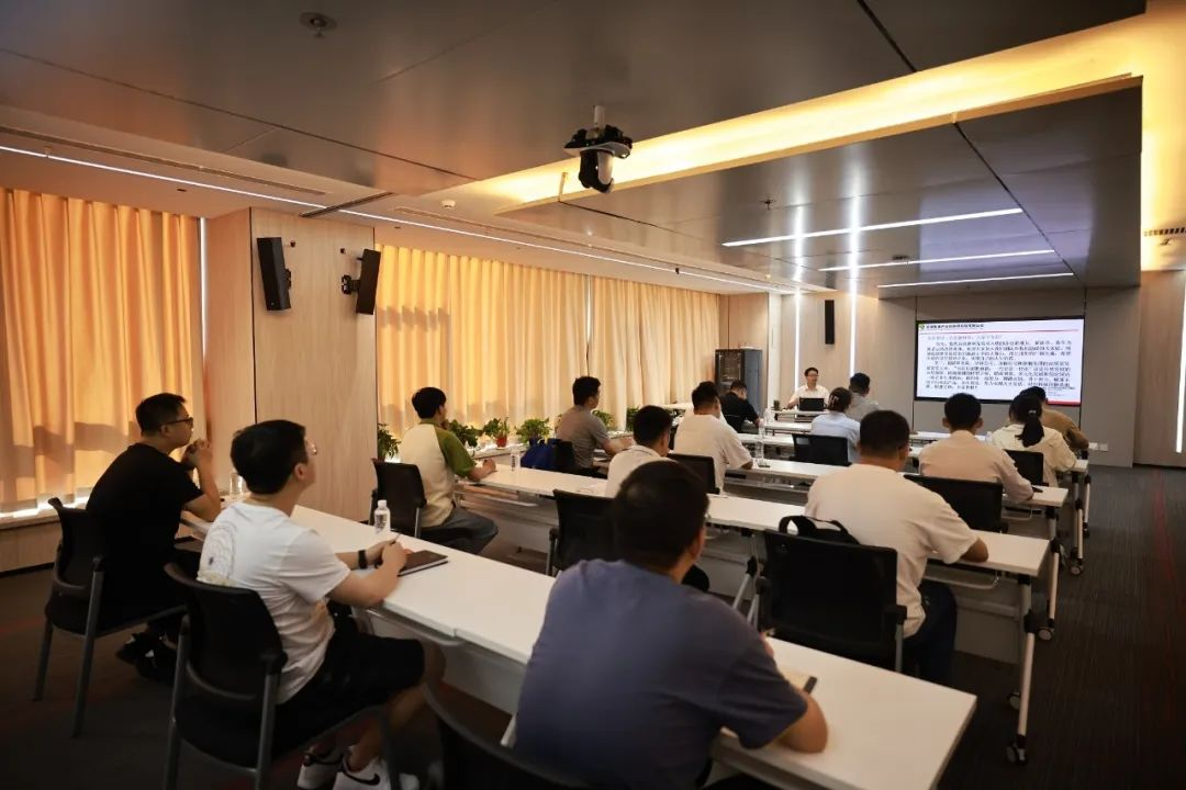 激活人才动力源 按下发展加速键