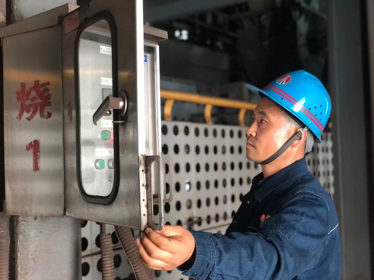 逆境脱贫 勤劳致富 ——记2023年度自强励志“韩城道德模范”王亚军
