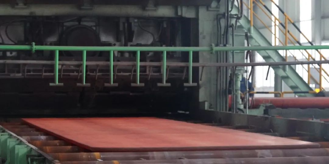 陕钢集团钛板轧制取得突破性进展