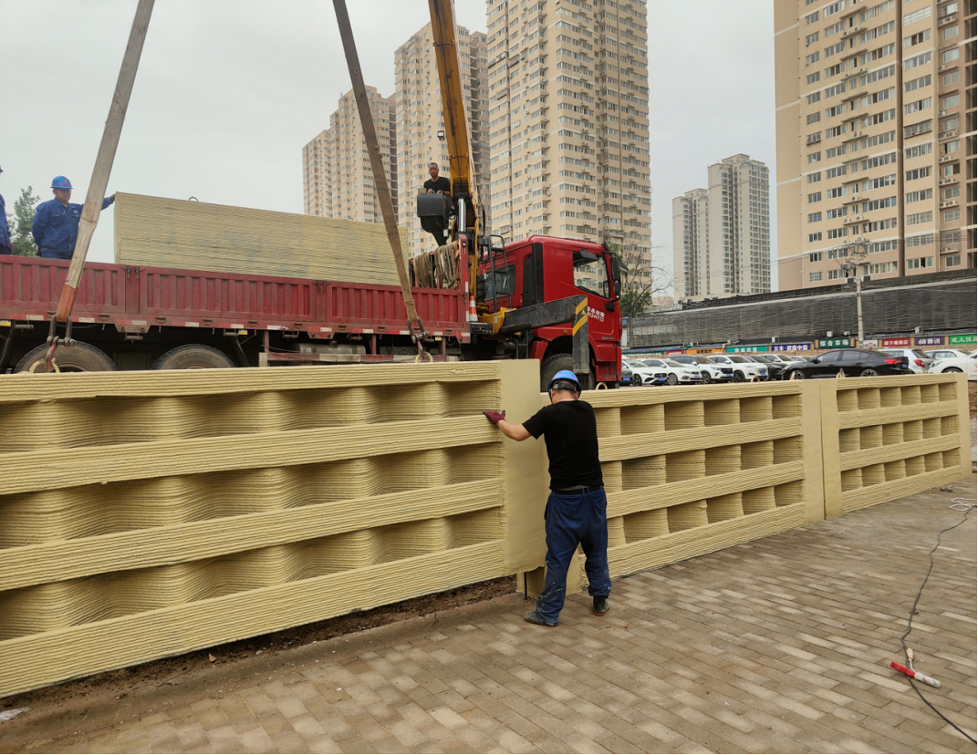 钢铁工业与绿色建材的“双向奔赴” 钢铁工业与绿色建材的“双向奔赴”