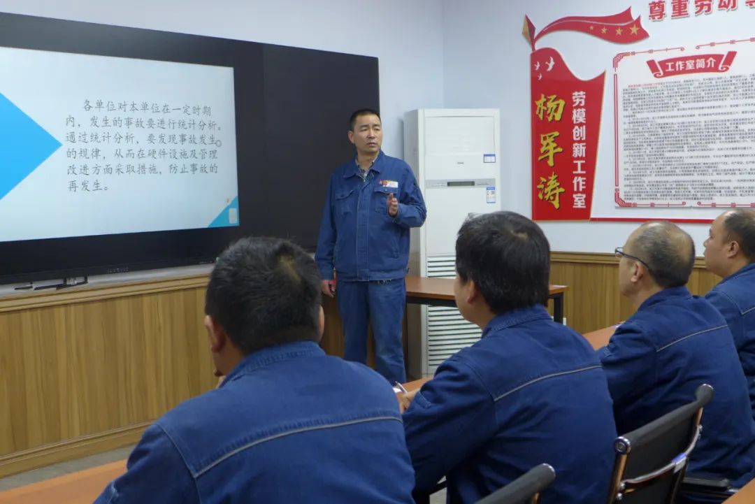 党建领航 向“新”而行