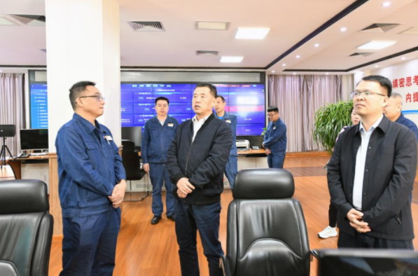 王西才一行到龙钢公司开展国庆期间安全生产及环保工作检查