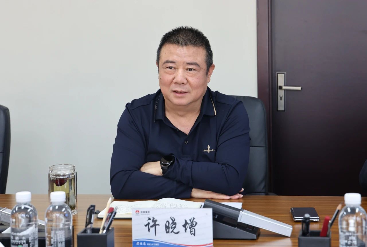 府谷能源公司李宁一行来访陕钢集团