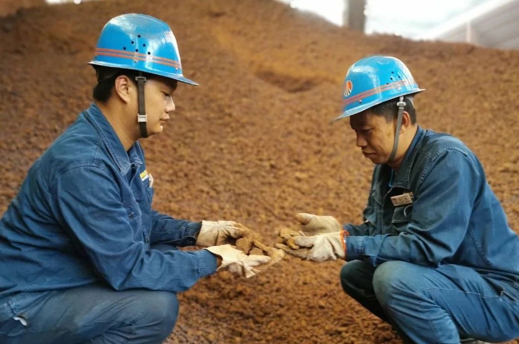 龙钢公司与西安建筑科技大学开启产学研合作新篇章
