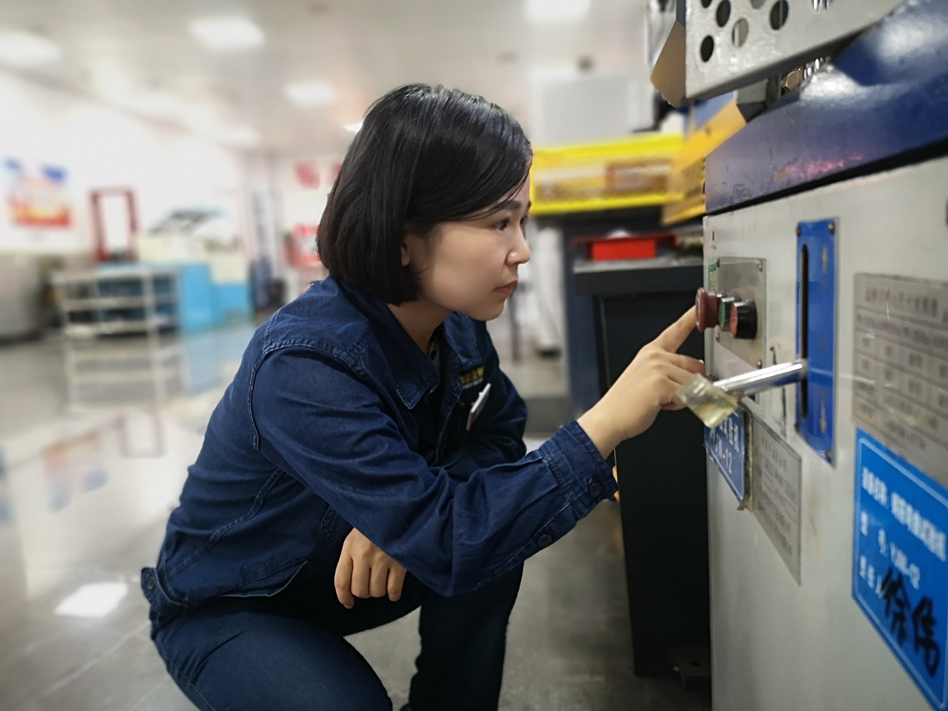 以“满格”状态冲刺“满分”答卷