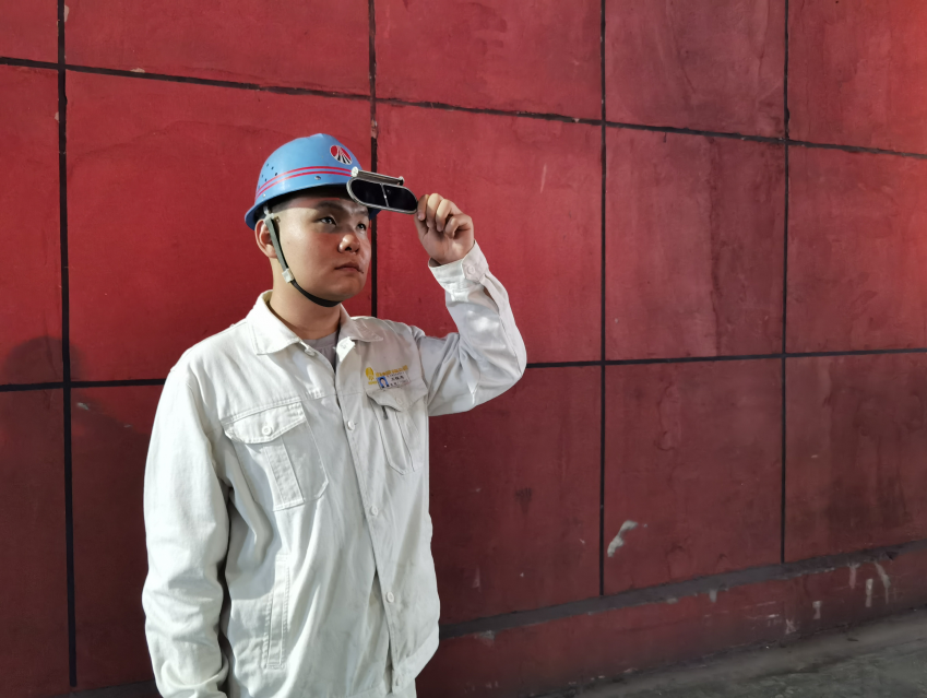 把青春炼成劳模勋章——记陕钢集团2023—2024年度劳动模范王程龙