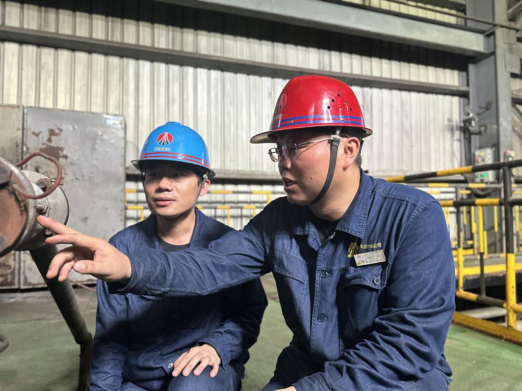 以“四种经营理念”书写火红盛夏答卷