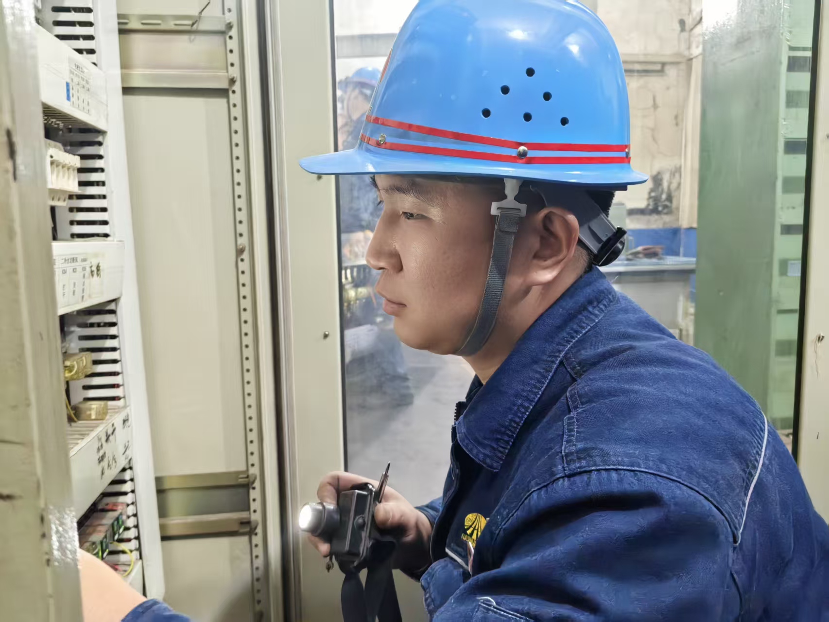 “勇士蓝”决战50℃热浪