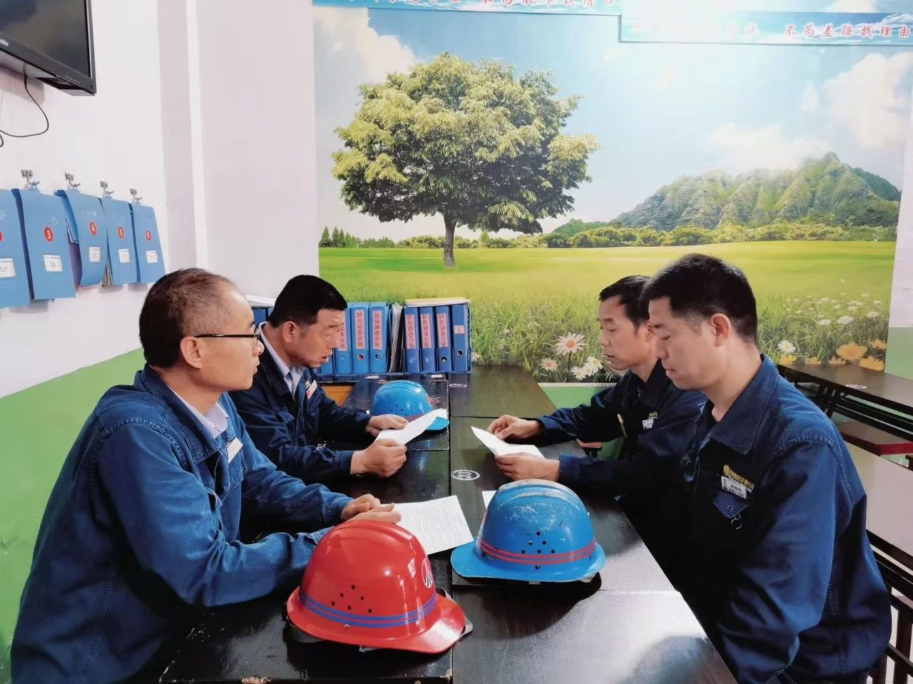 “负能”破局 唱响绿色转型逆袭战歌