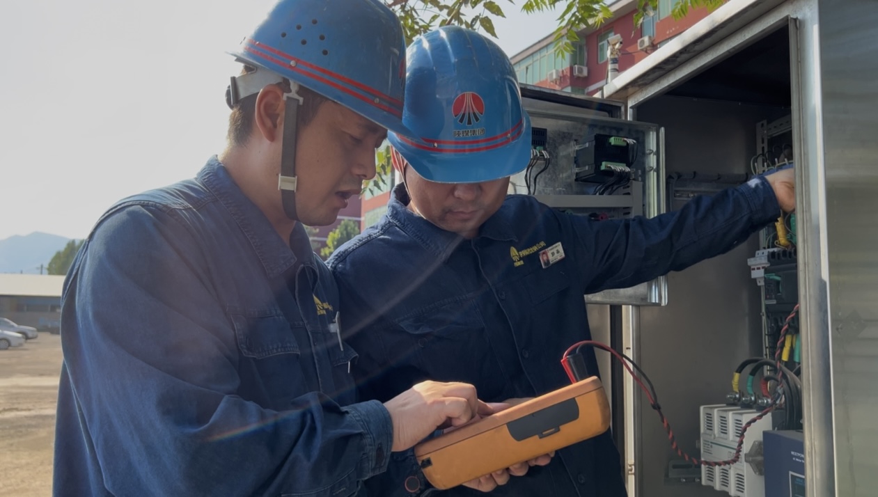 创新铸剑 看龙钢如何用科技“智”造新效益 创新铸剑 看龙钢如何用科技“智”造新效益