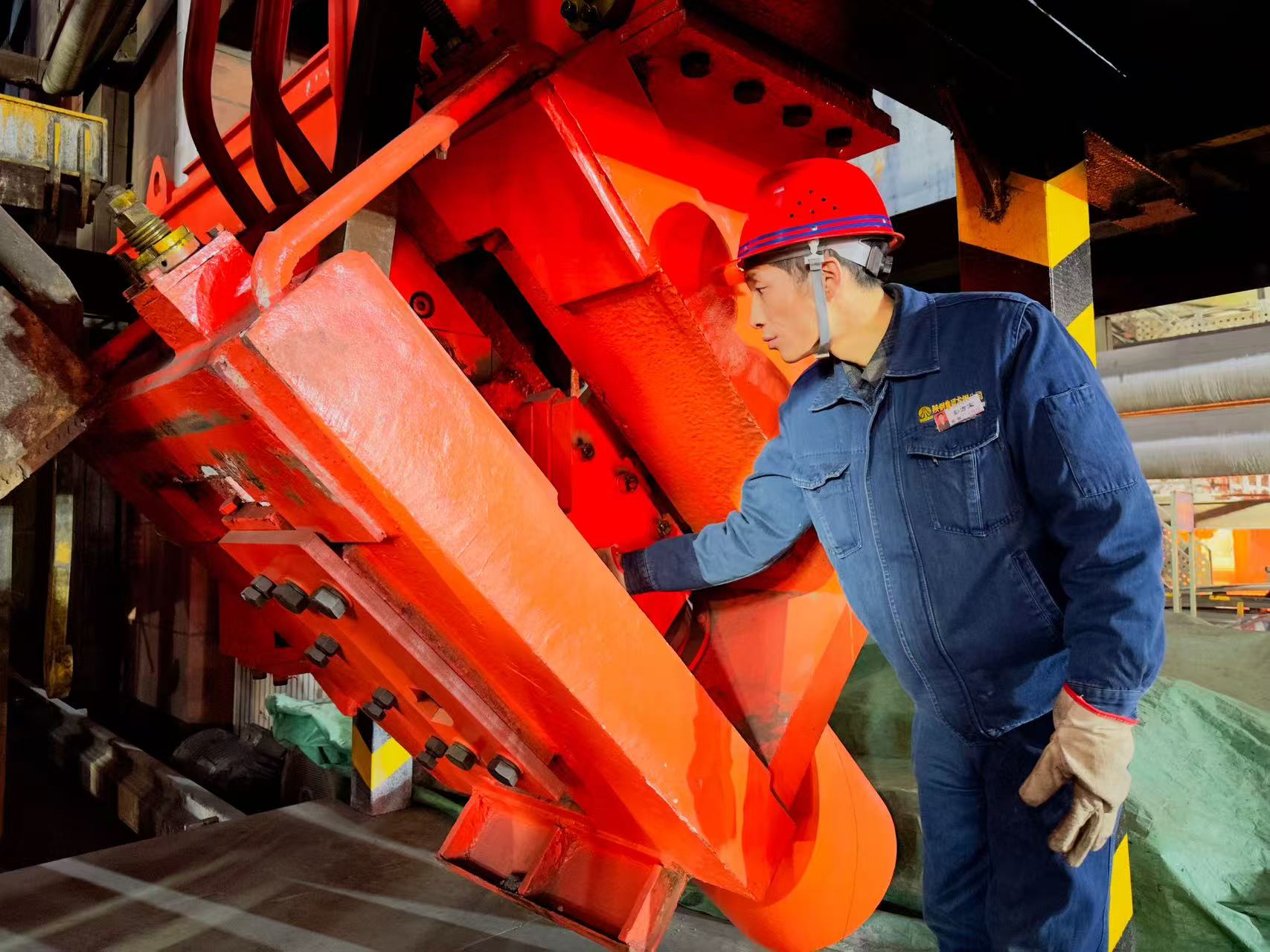 吊钩之下的服务密码