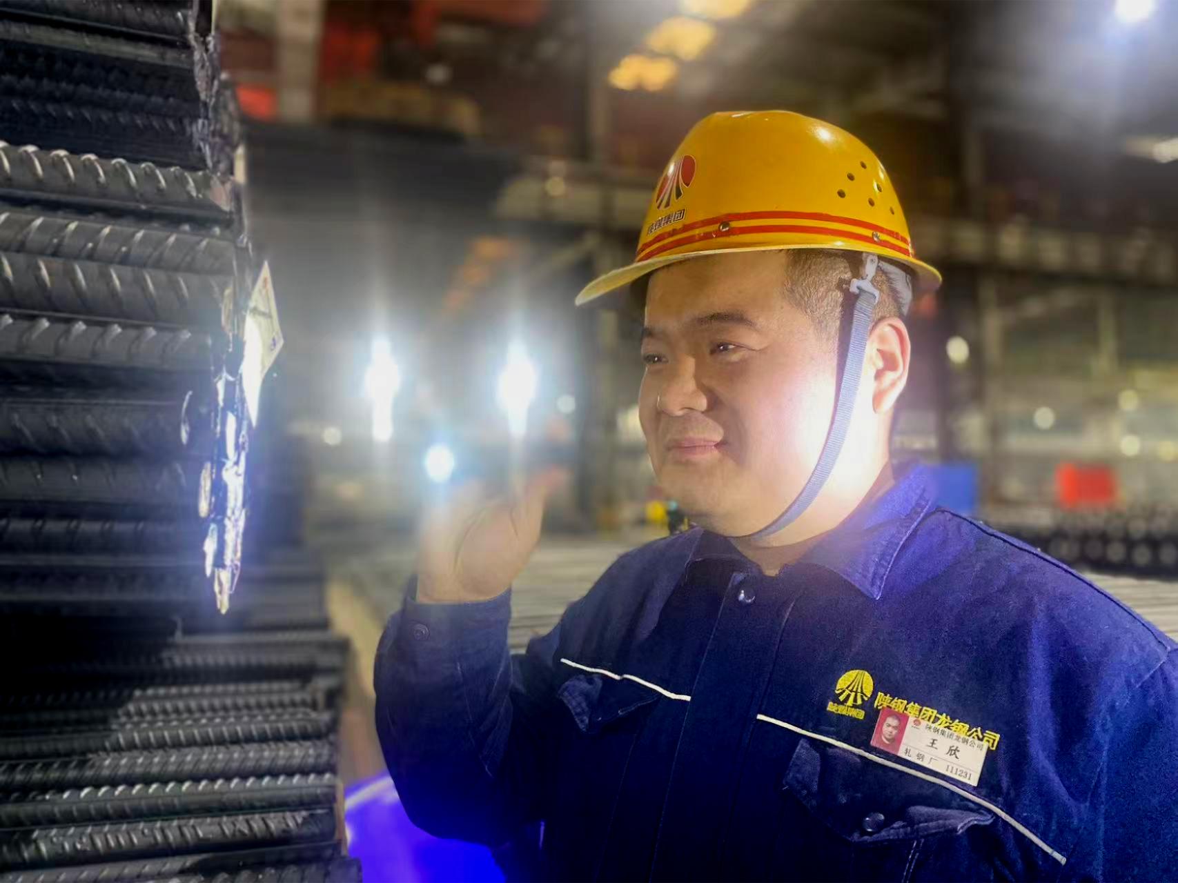 来钢城“嗑”不一样的“师徒档”