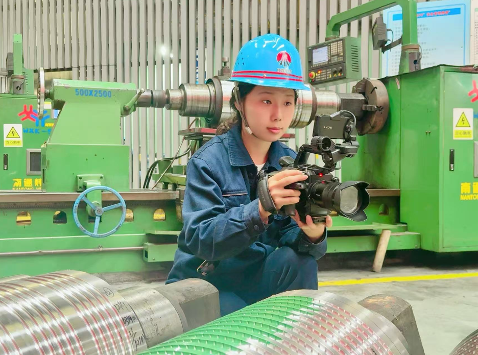 镜头下的坚守与热爱 镜头下的坚守与热爱