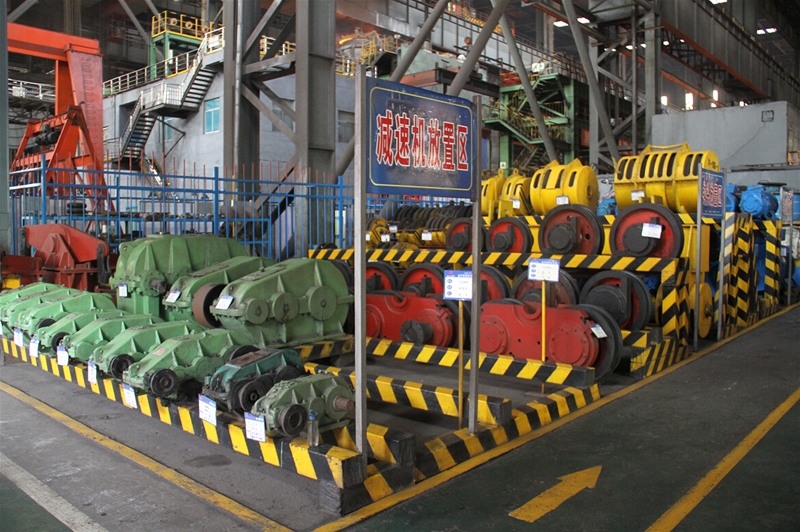 龙钢公司炼钢厂开展现场管理“五个一”活动